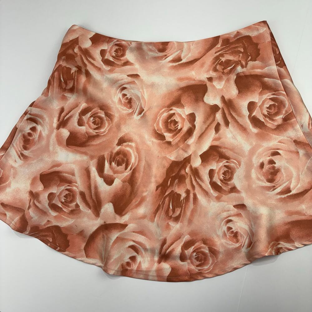 Forever 21 Rose Floral Satin Mini Skirt Women’s Large Pink Coquette Y2K - Picture 6 of 6